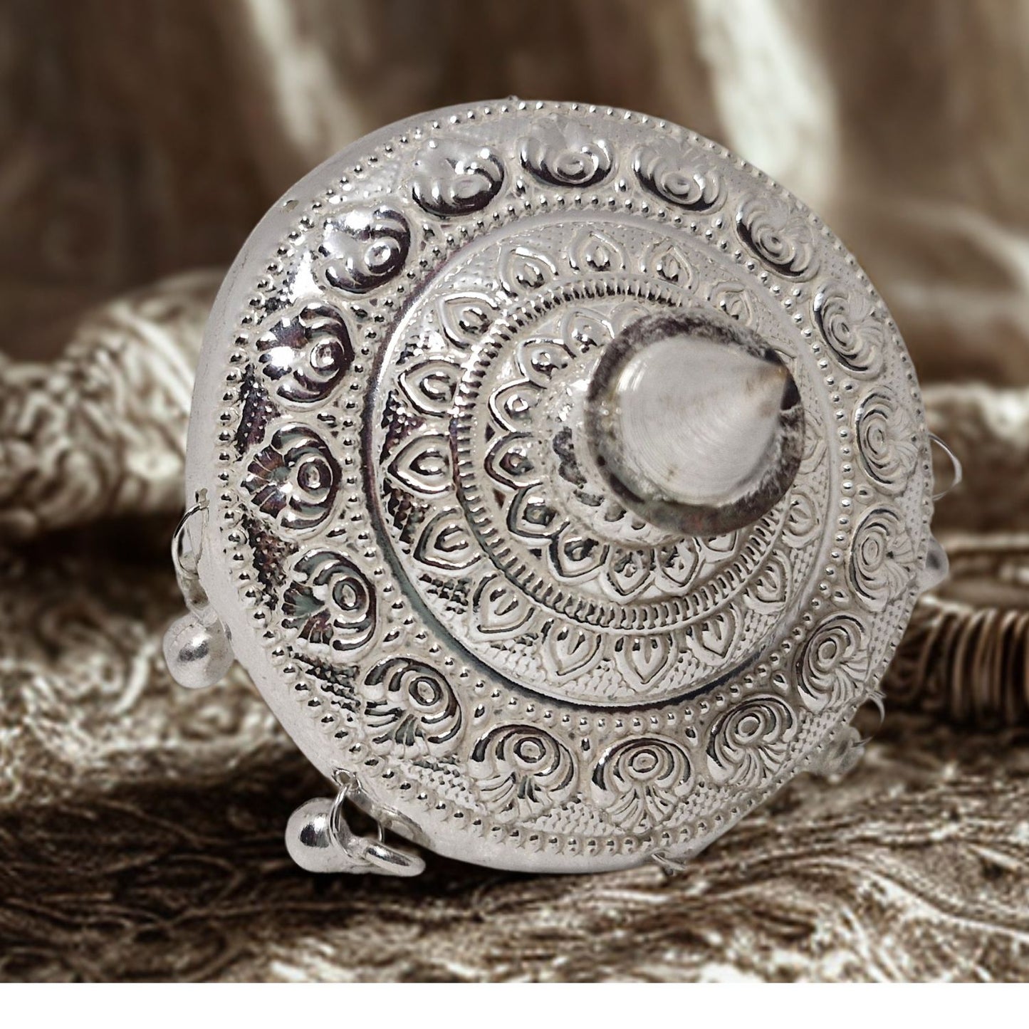 G Silver Hand Made Godugu