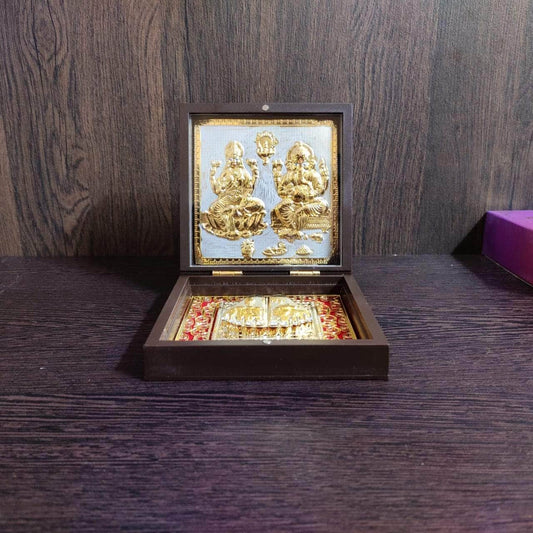Golden Lakshmi ganapathy