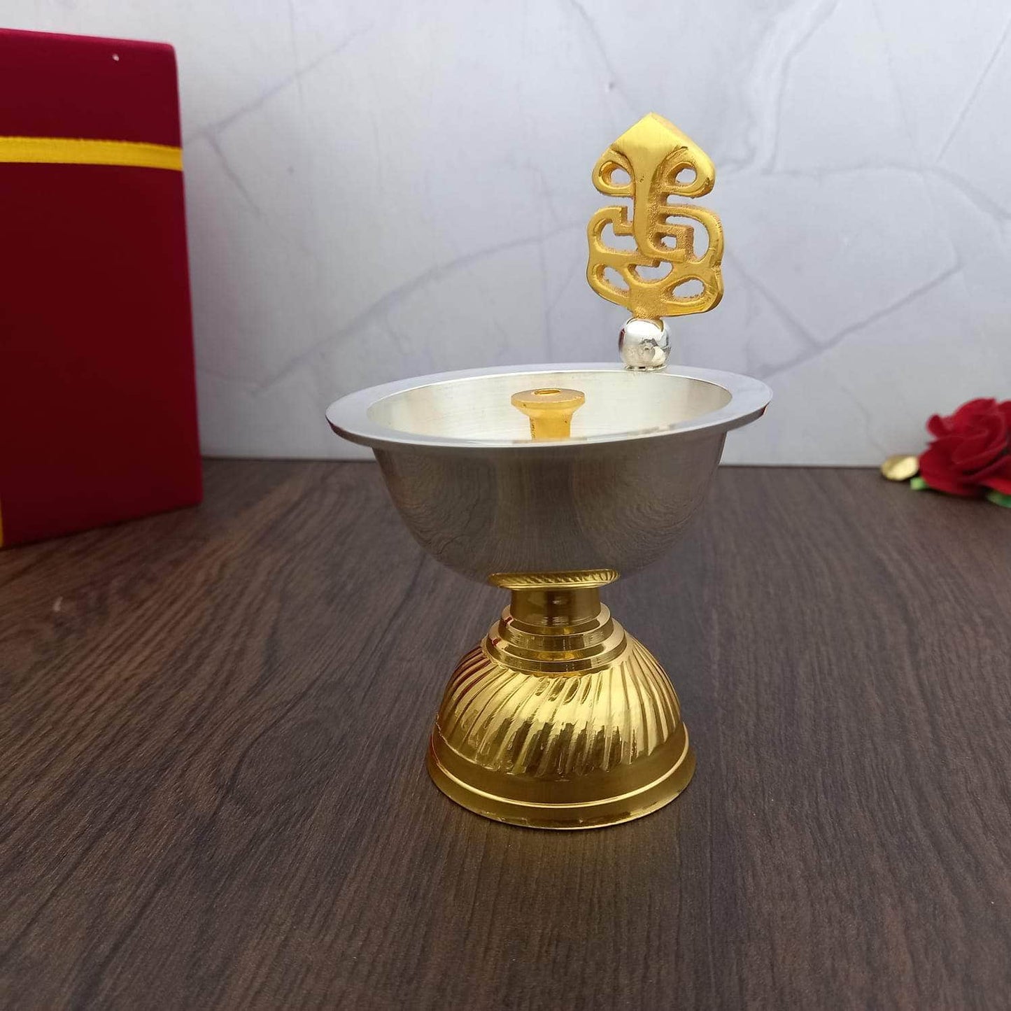 Ganesh Shadow Deepa Red Box 2668/4